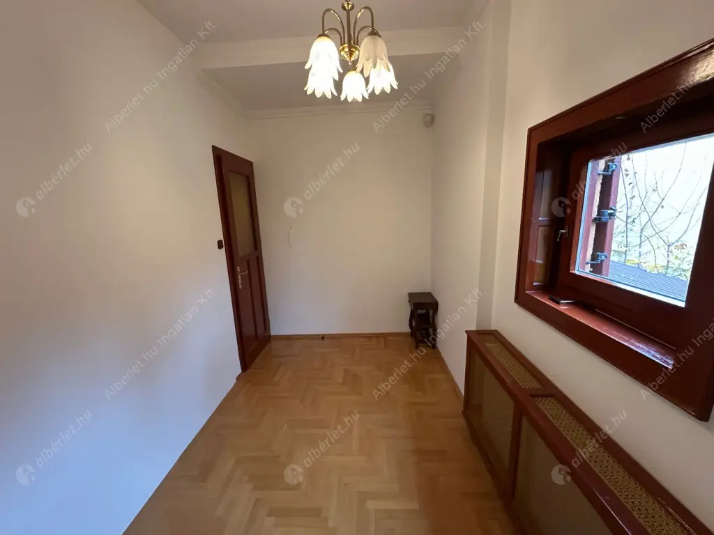 Kiadó albérlet 470000 Ft/hó áron: Budapest, XII. kerület  Nagysalló utca. Mérete: 96 nm, 3 szobás | Alberlet.hu - 6587379
