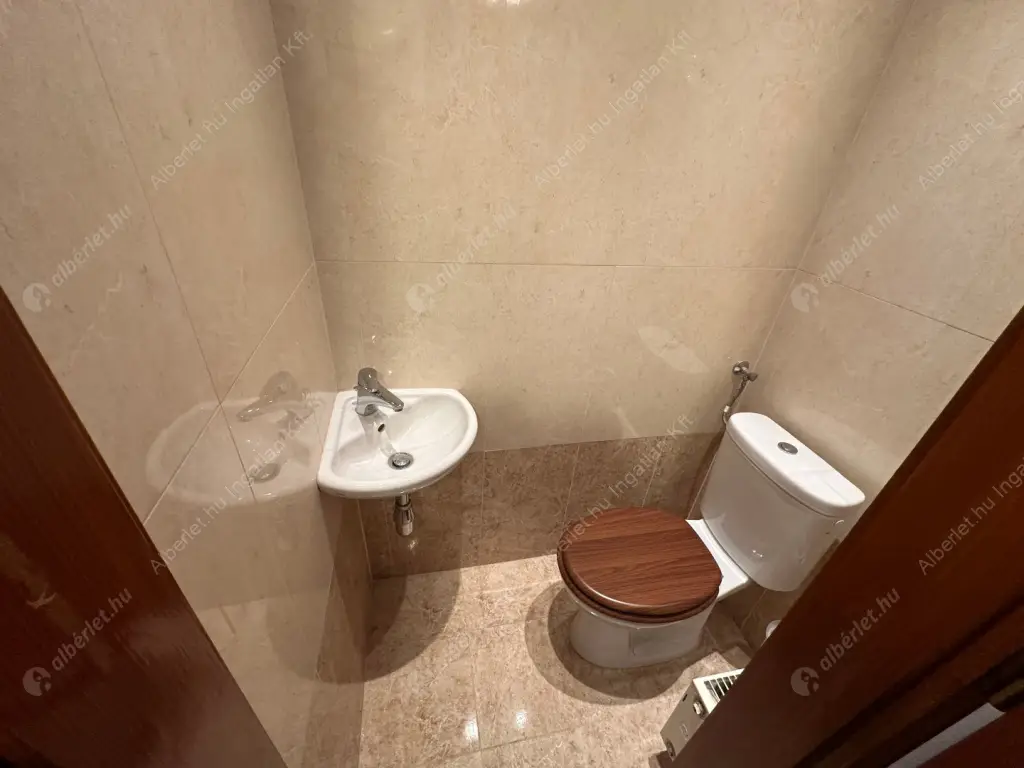 Kiadó albérlet 470000 Ft/hó áron: Budapest, XII. kerület  Nagysalló utca. Mérete: 96 nm, 3 szobás | Alberlet.hu - 6587383