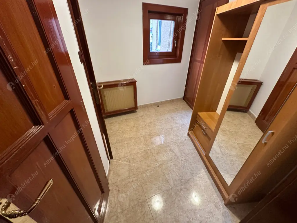 Kiadó albérlet 470000 Ft/hó áron: Budapest, XII. kerület  Nagysalló utca. Mérete: 96 nm, 3 szobás | Alberlet.hu - 6587384