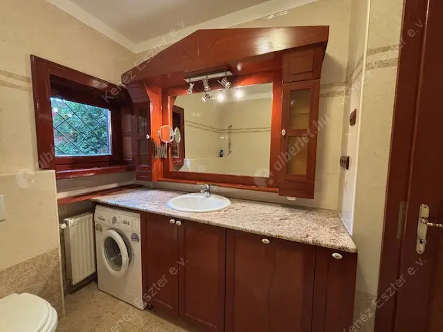 Kiadó albérlet 470000 Ft/hó áron: Budapest, XII. kerület  Nagysalló utca. Mérete: 96 nm, 3 szobás | Alberlet.hu - 6584611