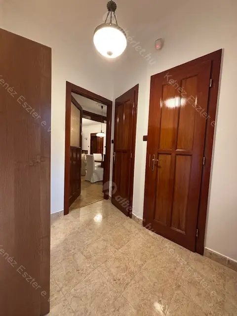 Kiadó albérlet 470000 Ft/hó áron: Budapest, XII. kerület  Nagysalló utca. Mérete: 96 nm, 3 szobás | Alberlet.hu - 6584613