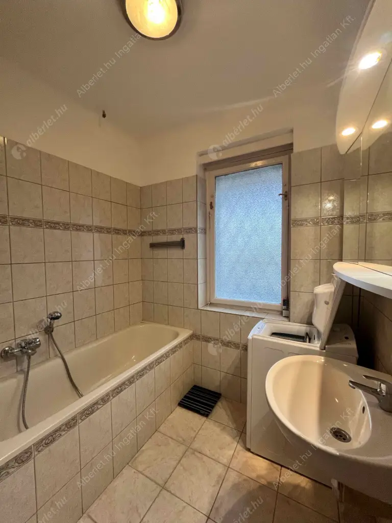 Kiadó albérlet 285000 Ft/hó áron: Budapest, XII. kerület  Nárcisz utca. Mérete: 63 nm, 2 szobás | Alberlet.hu - 6638308