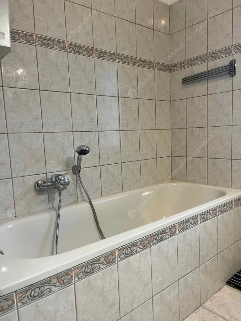 Kiadó albérlet 285000 Ft/hó áron: Budapest, XII. kerület  Nárcisz utca. Mérete: 63 nm, 2 szobás | Alberlet.hu - 6638309