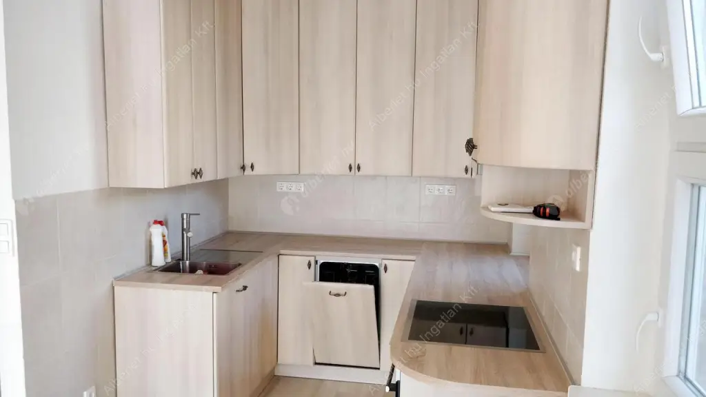 Kiadó albérlet 315000 Ft/hó áron: Budapest, XII. kerület  Nárcisz utca. Mérete: 65 nm, 2 szobás | Alberlet.hu - 6583525