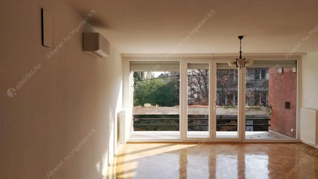 Kiadó albérlet 315000 Ft/hó áron: Budapest, XII. kerület  Nárcisz utca. Mérete: 65 nm, 2 szobás | Alberlet.hu - 6583527