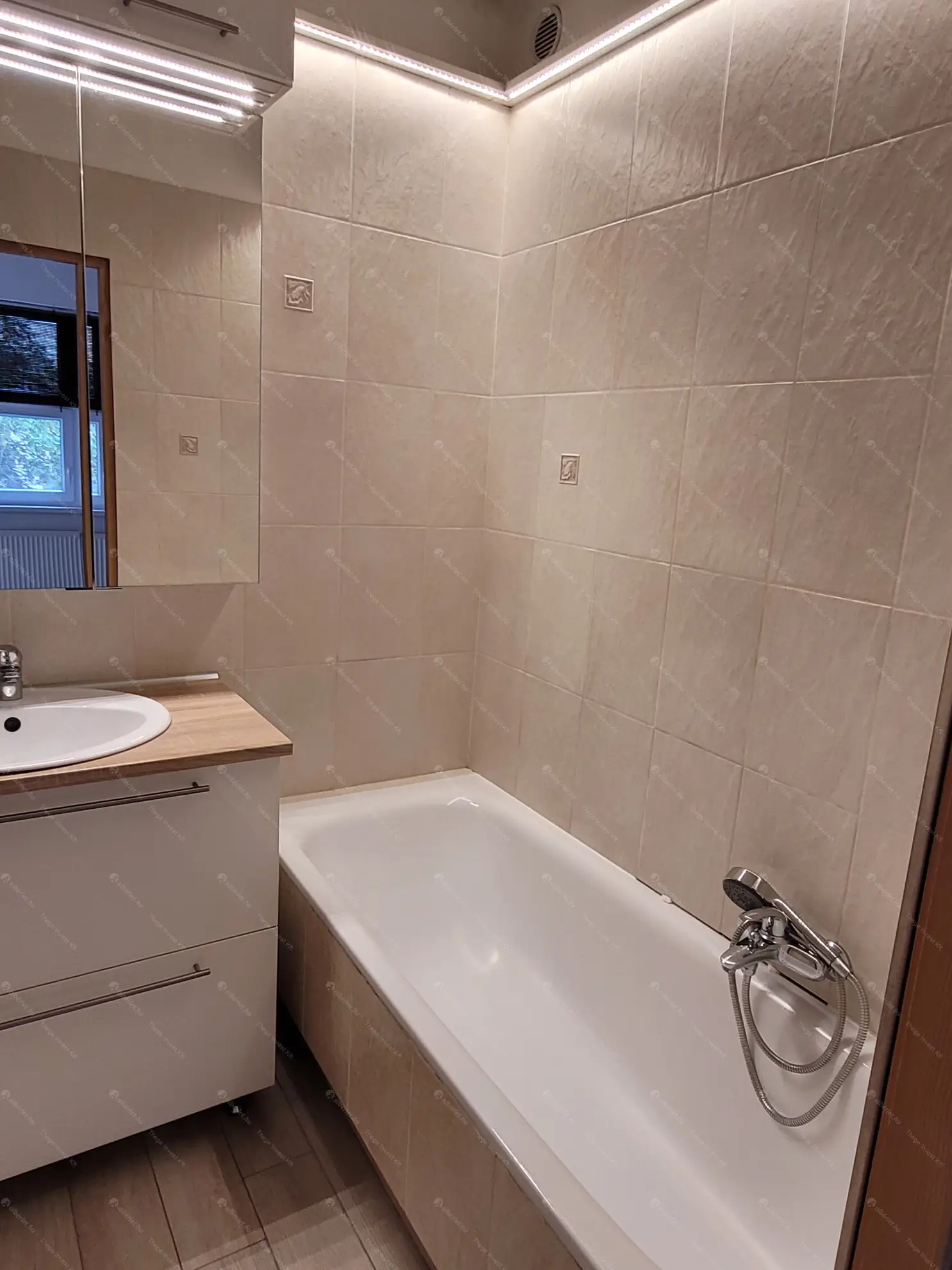 Kiadó albérlet 350000 Ft/hó áron: Budapest, XII. kerület  Nárcisz utca. Mérete: 65 nm, 2 szobás | Alberlet.hu - 6565514