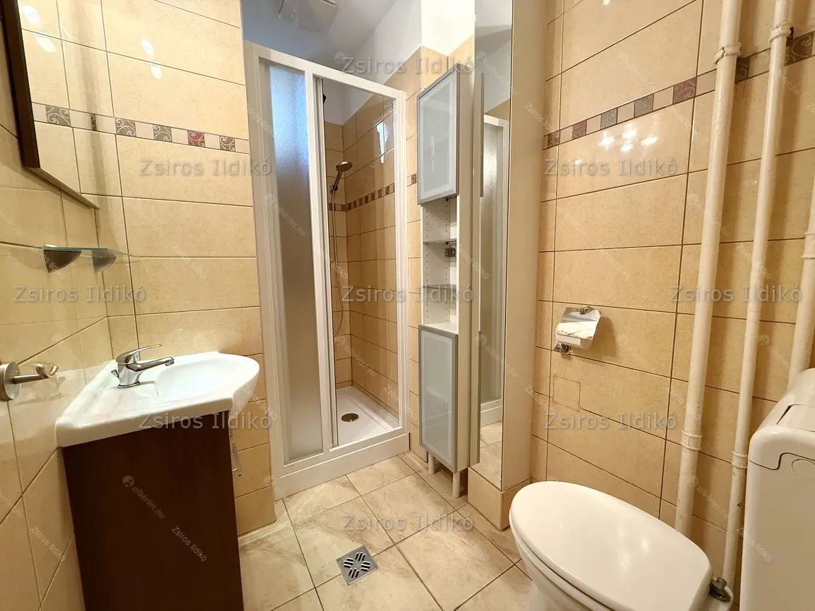 Kiadó albérlet 350000 Ft/hó áron: Budapest, XII. kerület  Németvölgy . Mérete: 76 nm, 3 szobás | Alberlet.hu - 6654052