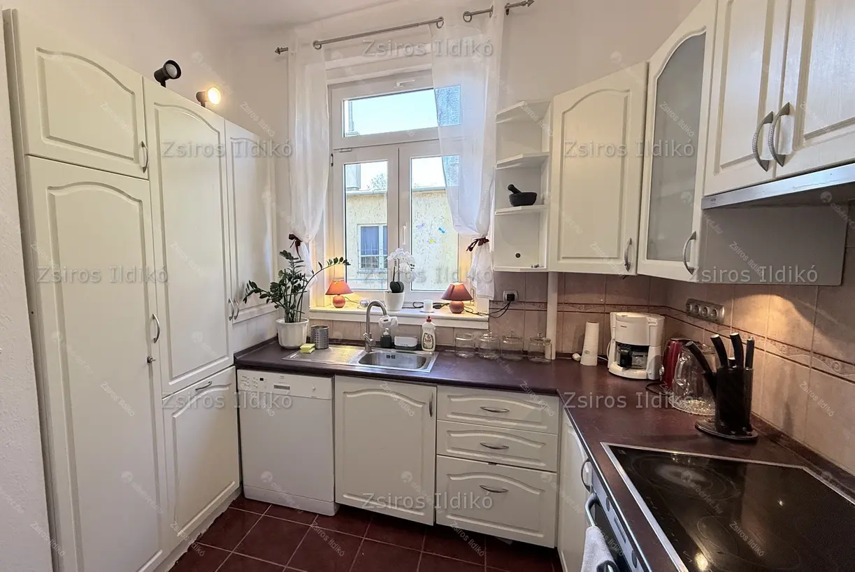 Kiadó albérlet 360000 Ft/hó áron: Budapest, XII. kerület  Németvölgy . Mérete: 80 nm, 2 szobás | Alberlet.hu - 6658244