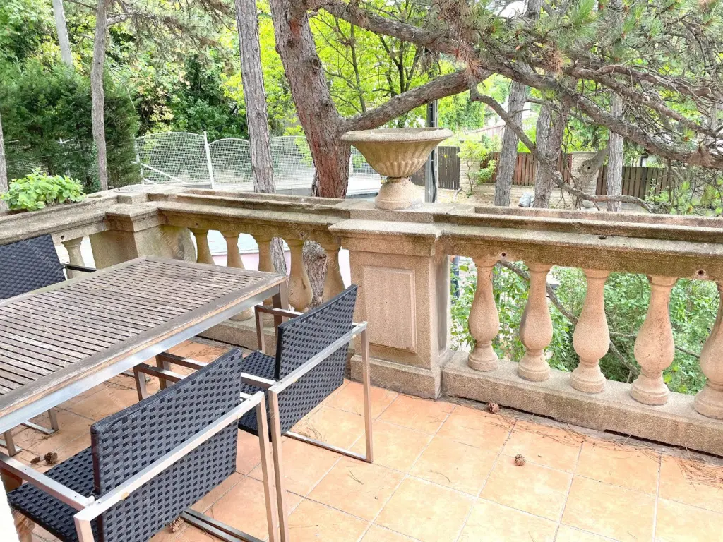 Kiadó albérlet 760000 Ft/hó áron: Budapest, XII. kerület  Németvölgyi út. Mérete: 128 nm, 5 szobás | Alberlet.hu - 6704104