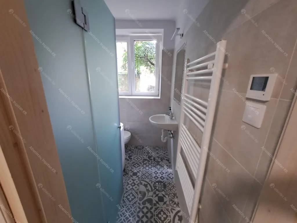 Kiadó albérlet 200000 Ft/hó áron: Budapest, XII. kerület  Németvölgyi út. Mérete: 28 nm, 1 szobás | Alberlet.hu - 6641977