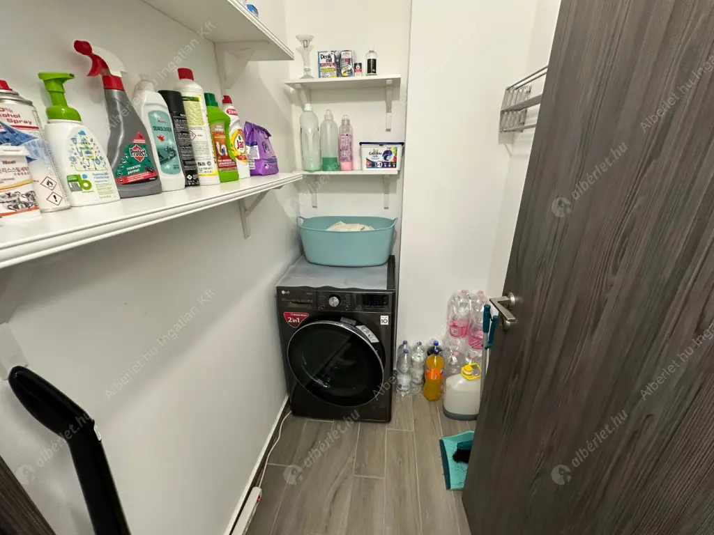 Kiadó albérlet 690000 Ft/hó áron: Budapest, XII. kerület  Németvölgyi út. Mérete: 72 nm, 3 szobás | Alberlet.hu - 6541328