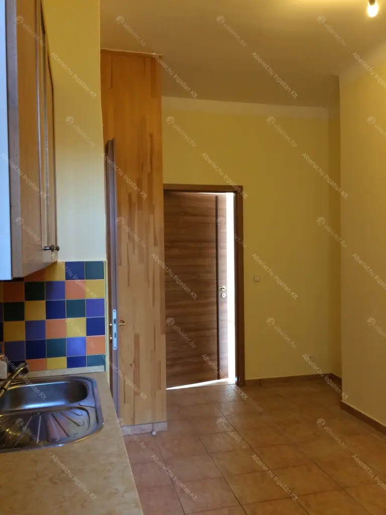 Kiadó albérlet 350000 Ft/hó áron: Budapest, XII. kerület  Németvölgyi út. Mérete: 76 nm, 3 szobás | Alberlet.hu - 6645765