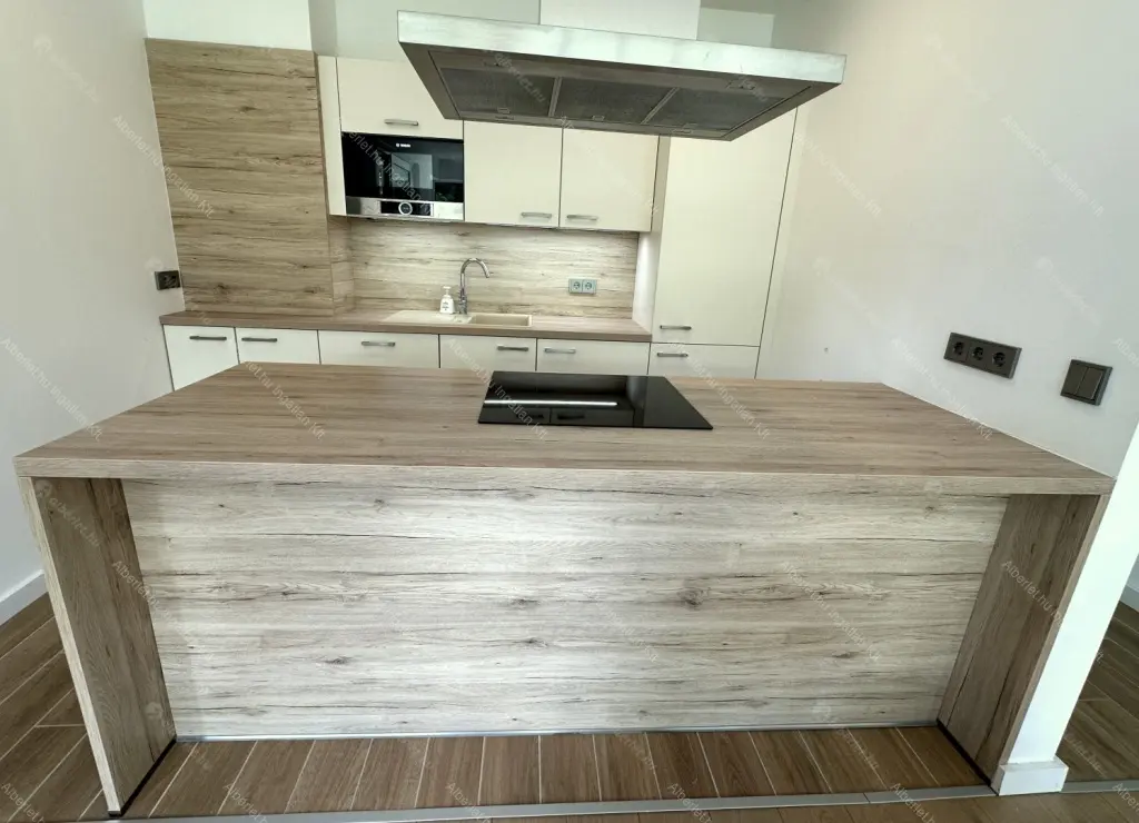 Kiadó albérlet 818000 Ft/hó áron: Budapest, XII. kerület  Németvölgyi út. Mérete: 77 nm, 3 szobás | Alberlet.hu - 6728934