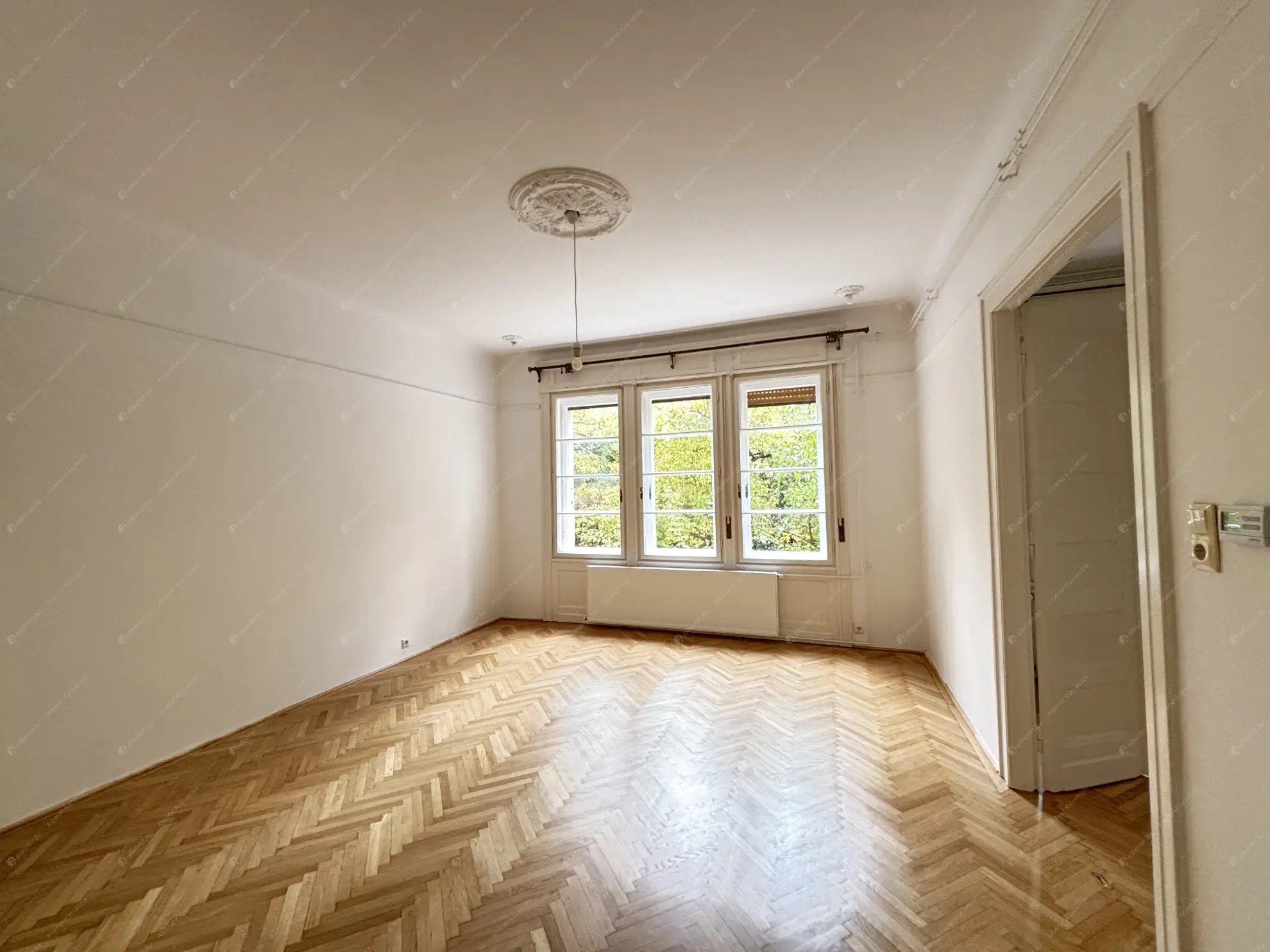 Kiadó albérlet 320000 Ft/hó áron: Budapest, XII. kerület  Németvölgyi út. Mérete: 88 nm, 3 szobás | Alberlet.hu - 6562259