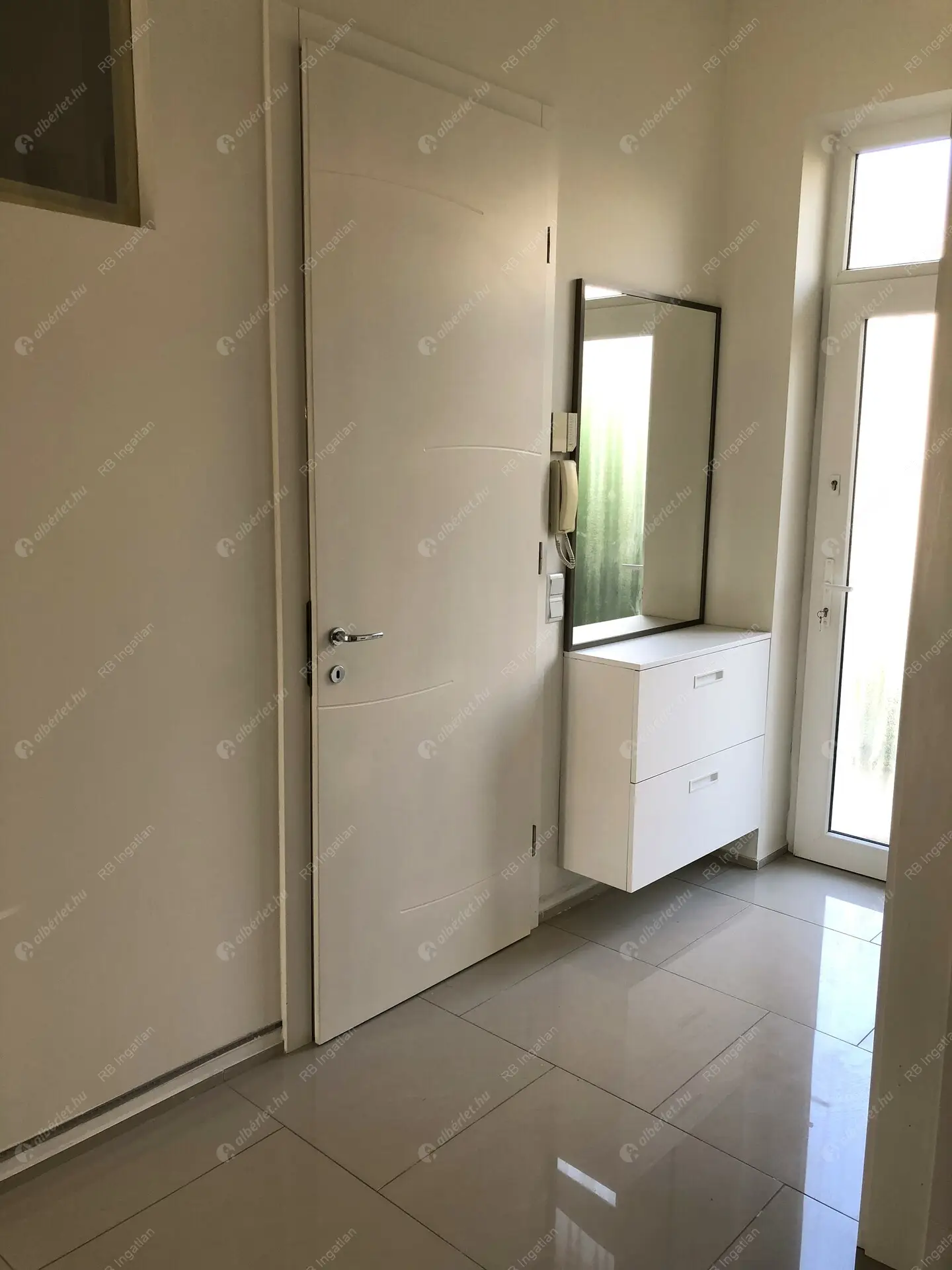 Kiadó albérlet 500000 Ft/hó áron: Budapest, XII. kerület  Németvölgyi út. Mérete: 90 nm, 2 szobás | Alberlet.hu - 6496296