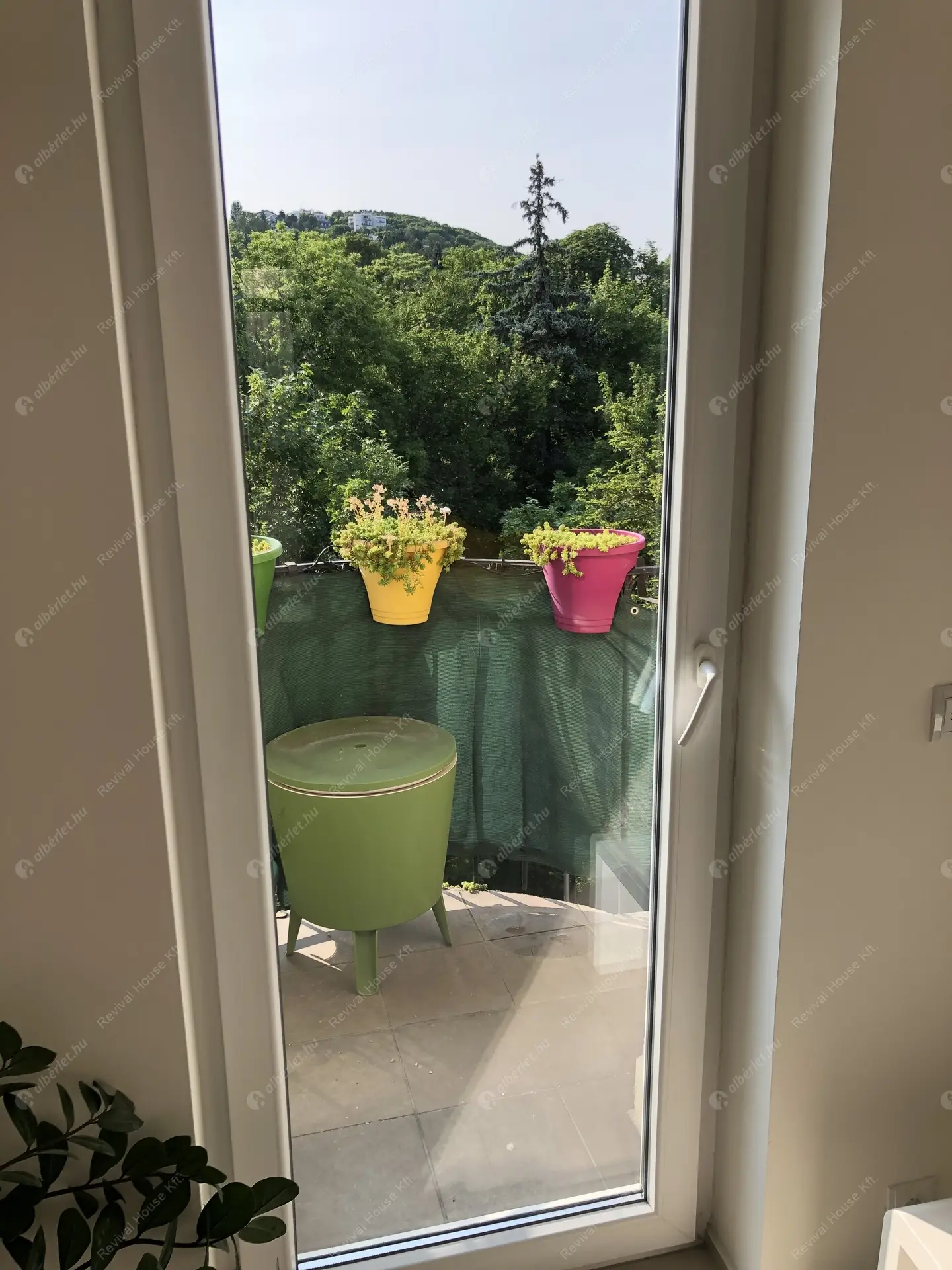 Kiadó albérlet 500000 Ft/hó áron: Budapest, XII. kerület  Németvölgyi út. Mérete: 90 nm, 3 szobás | Alberlet.hu - 6502701