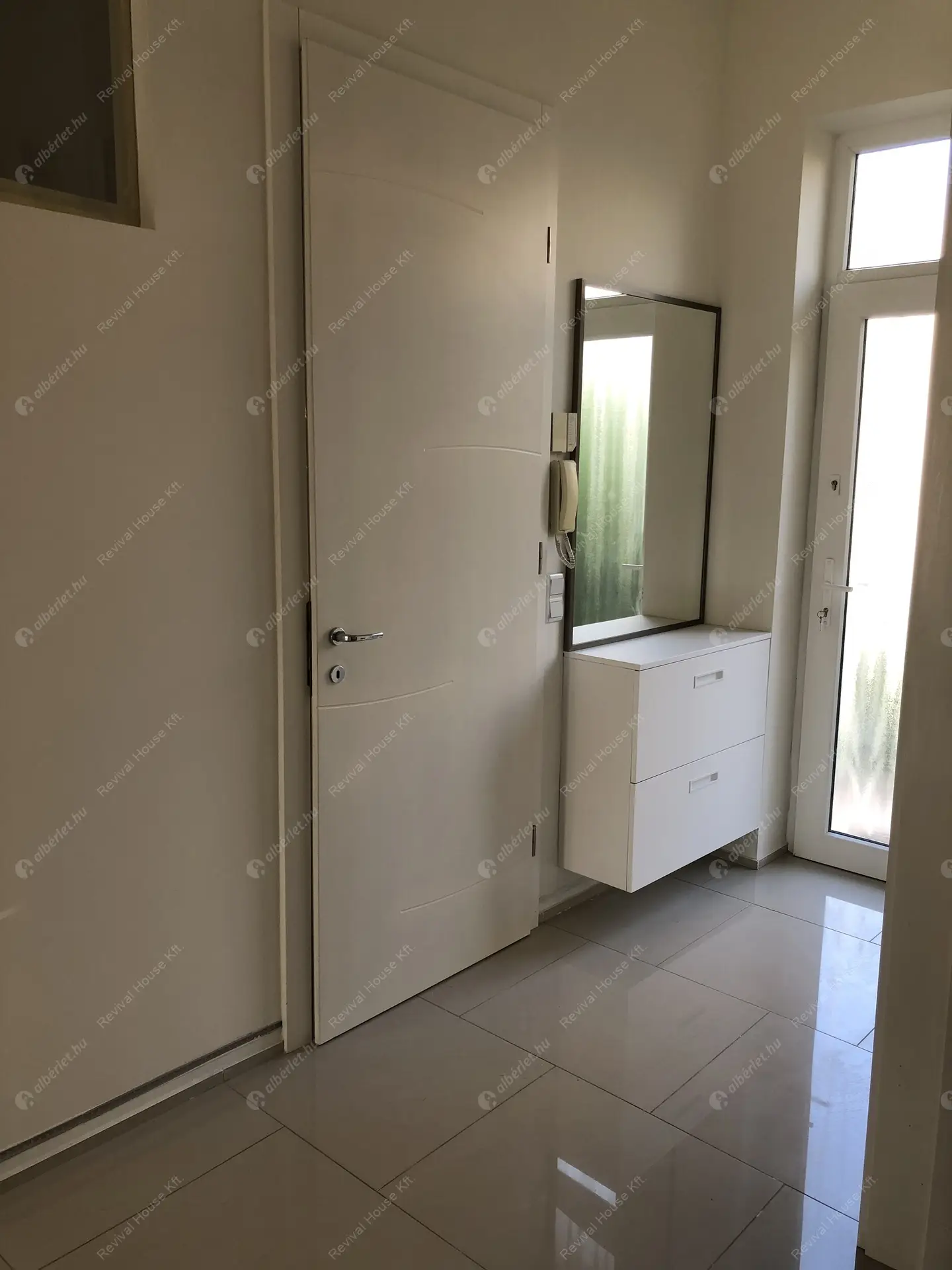 Kiadó albérlet 500000 Ft/hó áron: Budapest, XII. kerület  Németvölgyi út. Mérete: 90 nm, 3 szobás | Alberlet.hu - 6502703