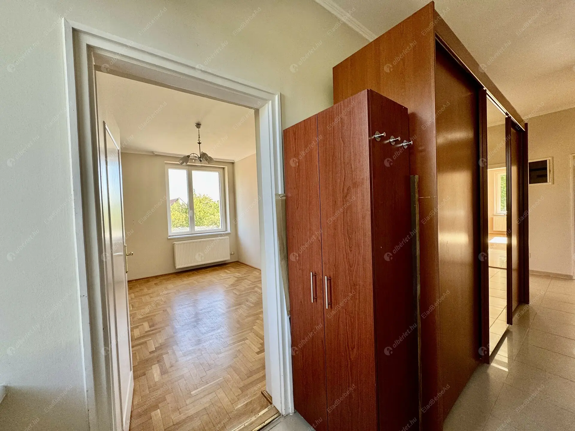 Kiadó albérlet 450000 Ft/hó áron: Budapest, XII. kerület  Oltvány köz. Mérete: 115 nm, 4 szobás | Alberlet.hu - 6525161