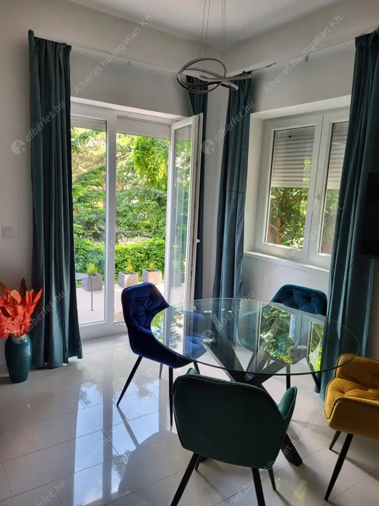 Kiadó albérlet 460000 Ft/hó áron: Budapest, XII. kerület  Orbánhegyi út. Mérete: 68 nm, 2 szobás | Alberlet.hu - 6585987