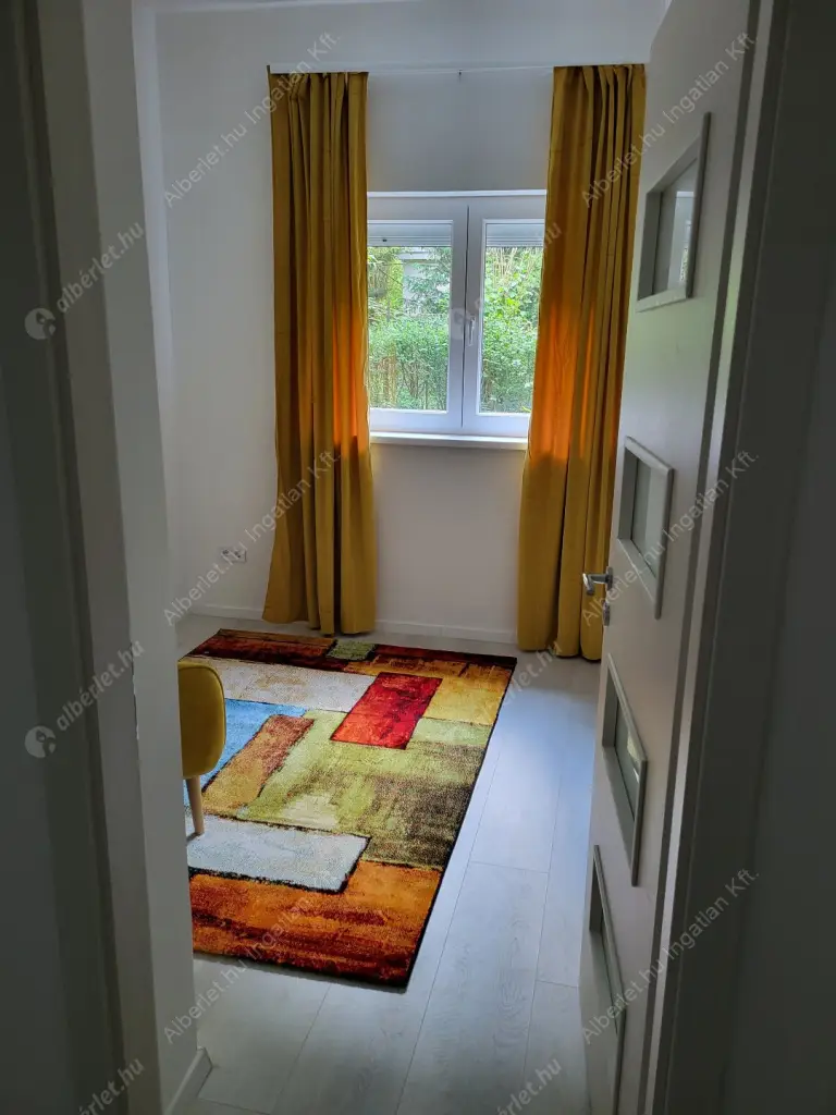 Kiadó albérlet 420000 Ft/hó áron: Budapest, XII. kerület  Orbánhegyi út. Mérete: 68 nm, 2 szobás | Alberlet.hu - 6624179
