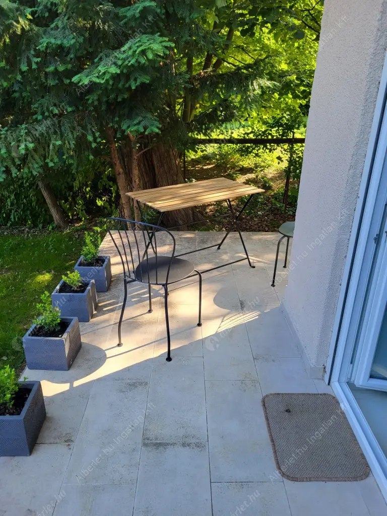 Kiadó albérlet 420000 Ft/hó áron: Budapest, XII. kerület  Orbánhegyi út. Mérete: 68 nm, 2 szobás | Alberlet.hu - 6624188