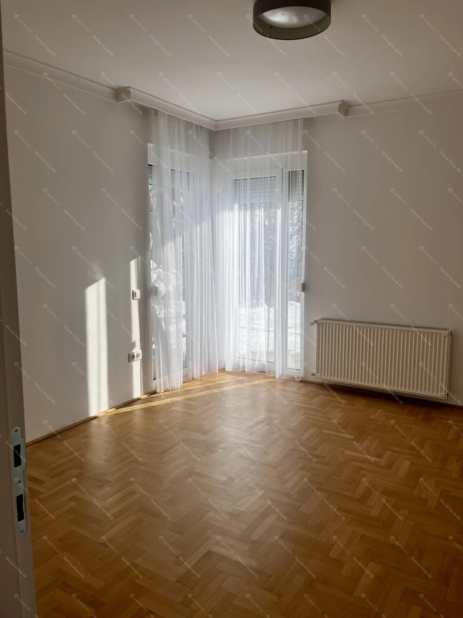 Kiadó albérlet 671000 Ft/hó áron: Budapest, XII. kerület  Rácz Aladár utca. Mérete: 118 nm, 3 szobás | Alberlet.hu - 6683426