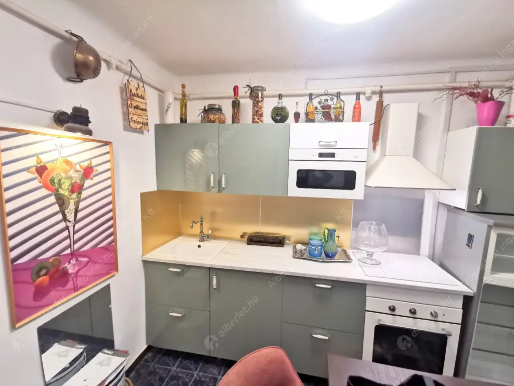 Kiadó albérlet 250000 Ft/hó áron: Budapest, XII. kerület  Ráth György utca. Mérete: 55 nm, 2 szobás | Alberlet.hu - 6562444