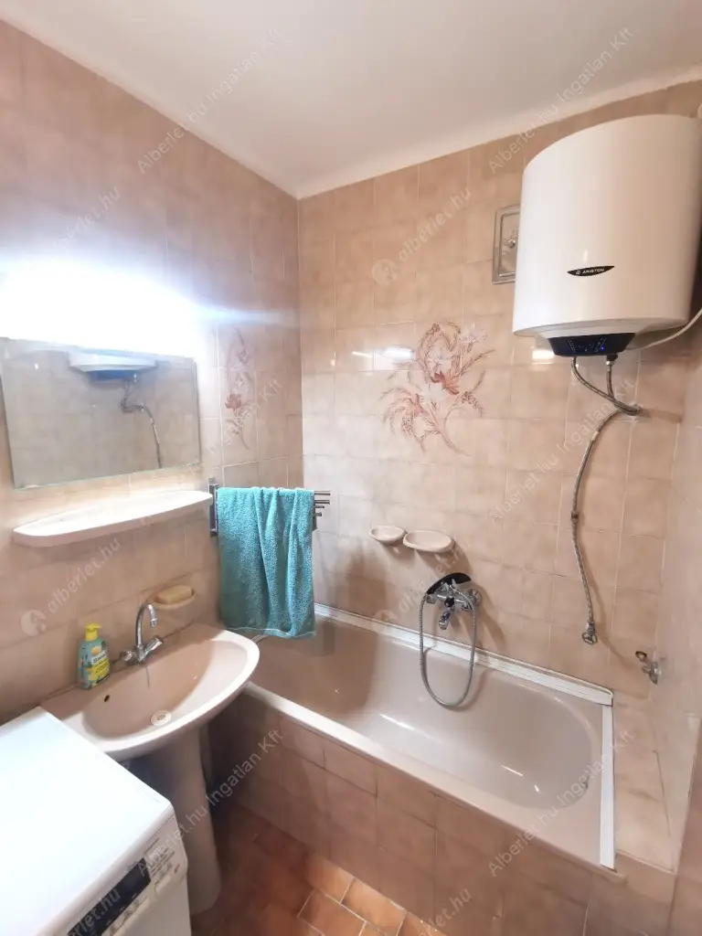 Kiadó albérlet 250000 Ft/hó áron: Budapest, XII. kerület  Ráth György utca. Mérete: 55 nm, 2 szobás | Alberlet.hu - 6562452