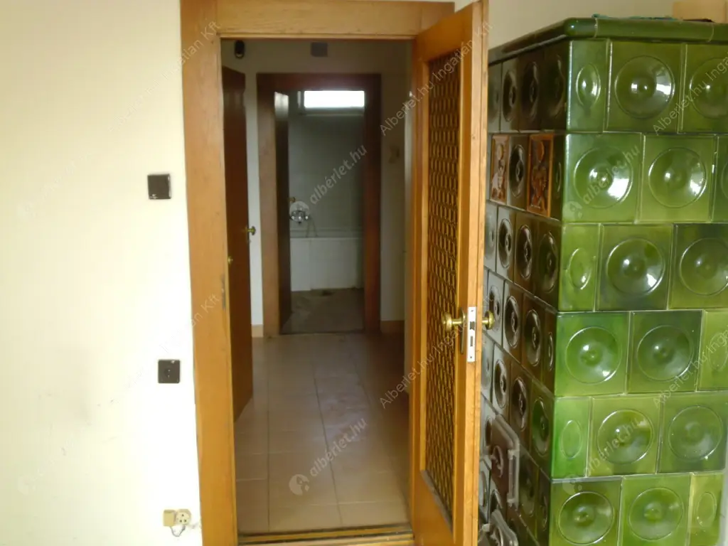Kiadó albérlet 280000 Ft/hó áron: Budapest, XII. kerület  Susogó utca. Mérete: 60 nm, 2 szobás | Alberlet.hu - 6532226