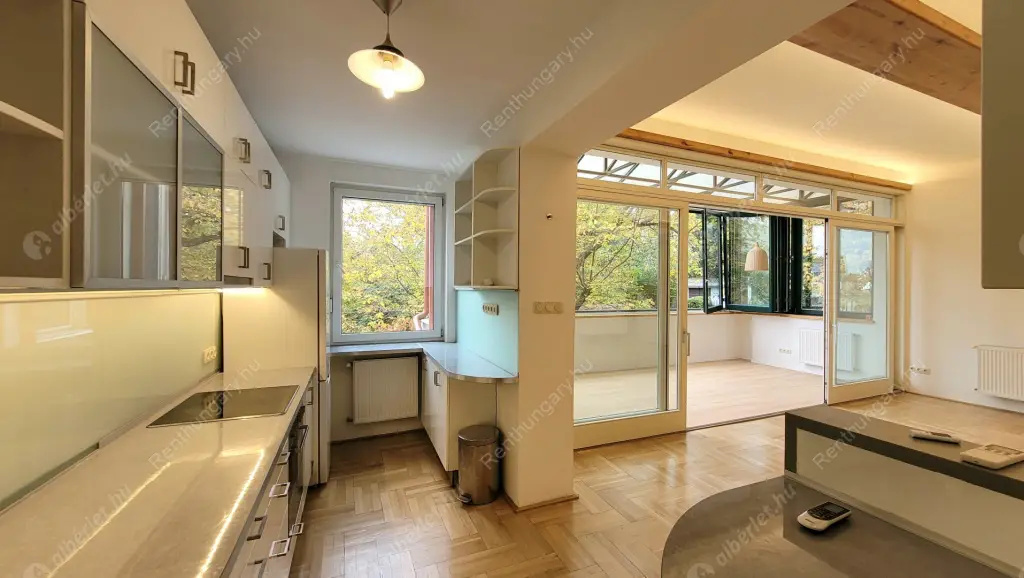 Kiadó albérlet 579000 Ft/hó áron: Budapest, XII. kerület  Szamóca utca. Mérete: 131 nm, 4 szobás | Alberlet.hu - 6565384