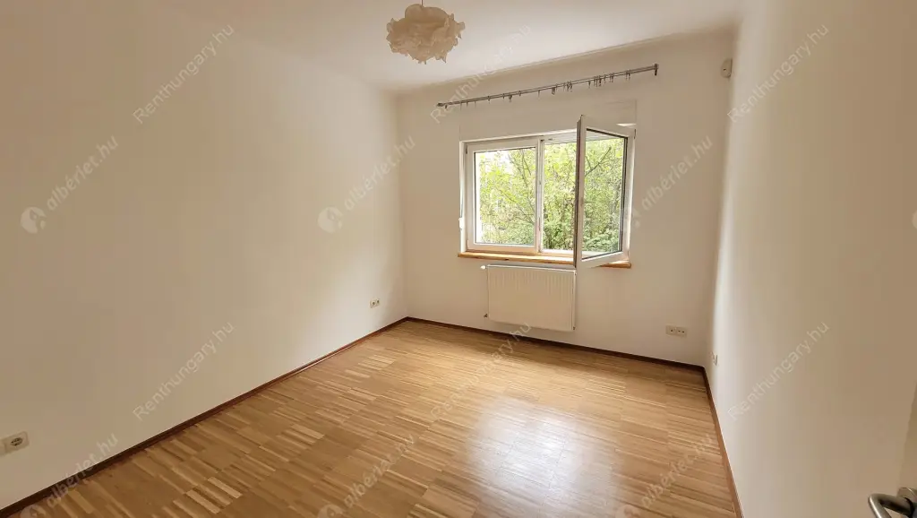 Kiadó albérlet 579000 Ft/hó áron: Budapest, XII. kerület  Szamóca utca. Mérete: 131 nm, 4 szobás | Alberlet.hu - 6565390