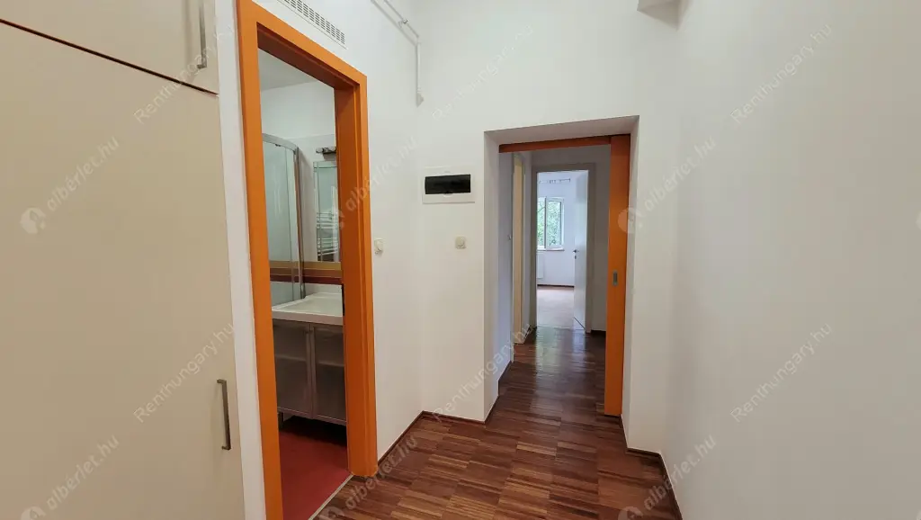 Kiadó albérlet 579000 Ft/hó áron: Budapest, XII. kerület  Szamóca utca. Mérete: 131 nm, 4 szobás | Alberlet.hu - 6565392