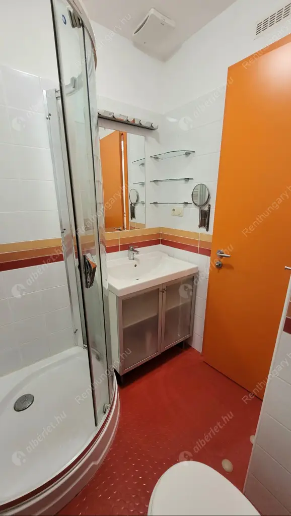 Kiadó albérlet 579000 Ft/hó áron: Budapest, XII. kerület  Szamóca utca. Mérete: 131 nm, 4 szobás | Alberlet.hu - 6565397