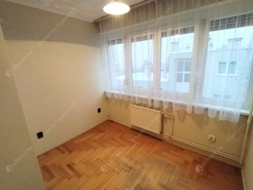 Kiadó albérlet 350000 Ft/hó áron: Budapest, XII. kerület  Szamóca utca. Mérete: 80 nm, 2 szobás | Alberlet.hu - 6626397