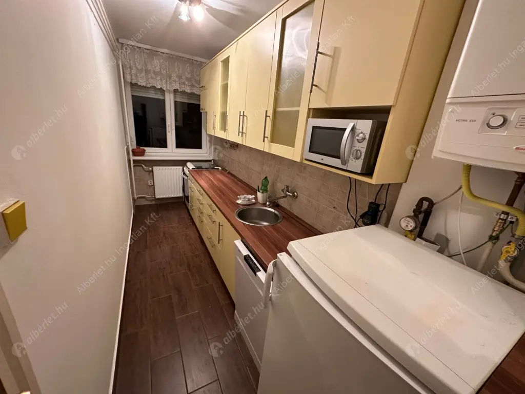 Kiadó albérlet 350000 Ft/hó áron: Budapest, XII. kerület  Szamóca utca. Mérete: 80 nm, 2 szobás | Alberlet.hu - 6626405