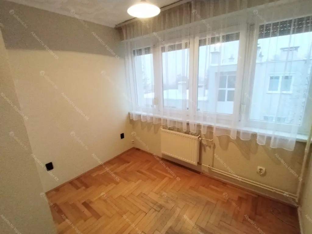 Kiadó albérlet 299000 Ft/hó áron: Budapest, XII. kerület  Szamóca utca. Mérete: 80 nm, 2 szobás | Alberlet.hu - 6641129