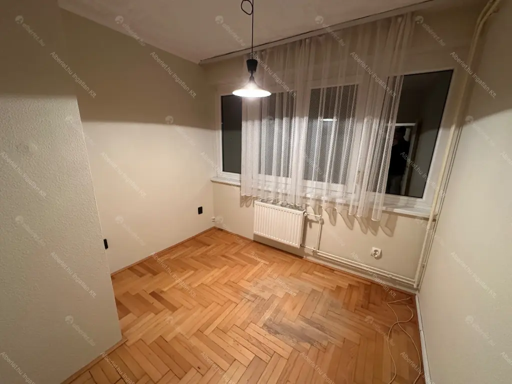 Kiadó albérlet 299000 Ft/hó áron: Budapest, XII. kerület  Szamóca utca. Mérete: 80 nm, 2 szobás | Alberlet.hu - 6641140