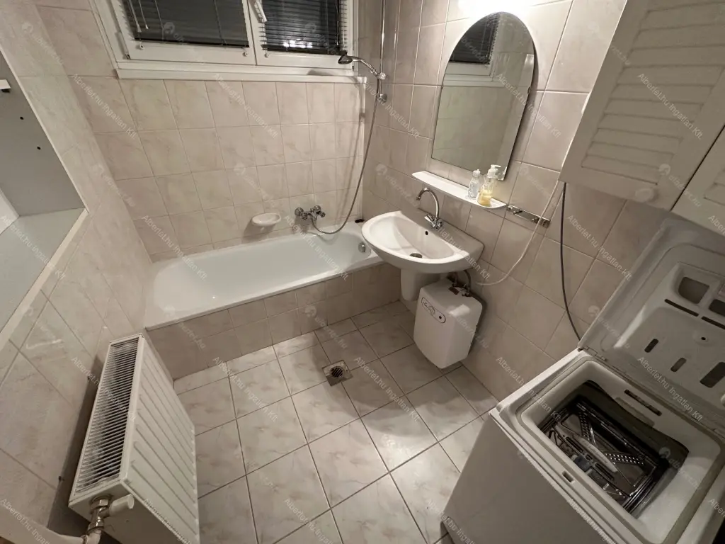 Kiadó albérlet 299000 Ft/hó áron: Budapest, XII. kerület  Szamóca utca. Mérete: 80 nm, 2 szobás | Alberlet.hu - 6641141