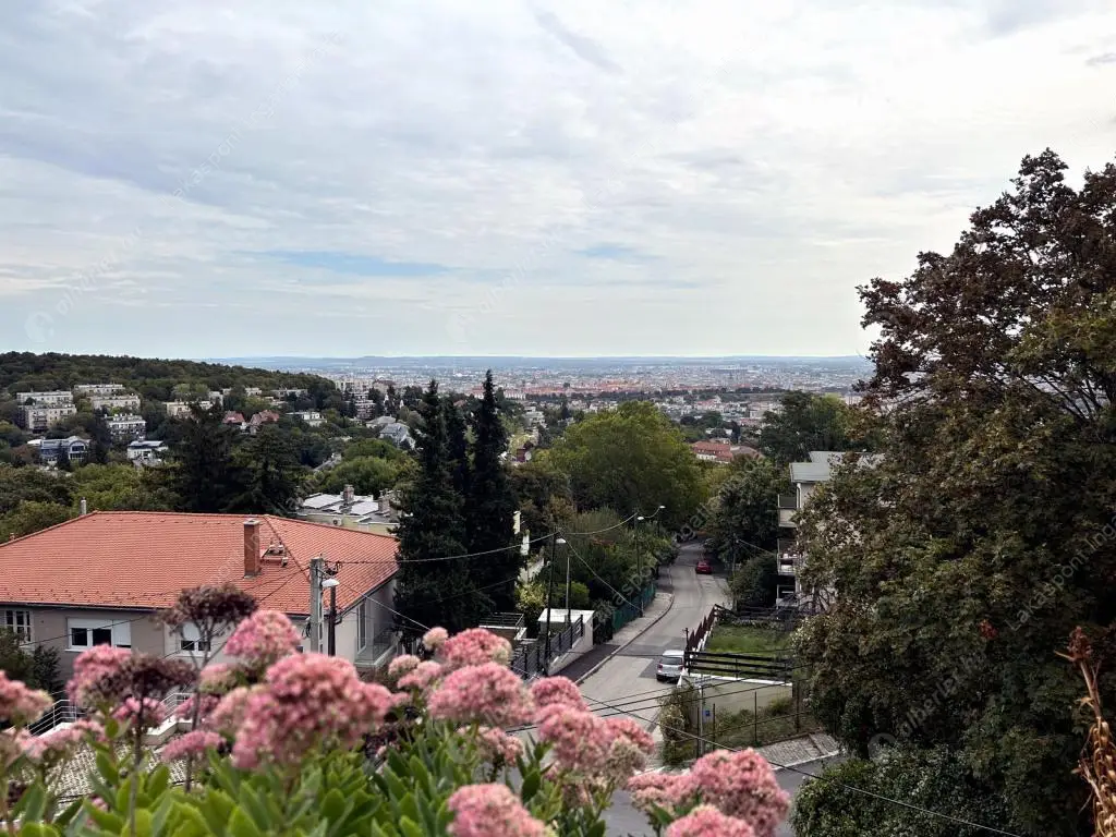 Kiadó albérlet 290000 Ft/hó áron: Budapest, XII. kerület  Szendrő utca. Mérete: 56 nm, 1 szobás | Alberlet.hu - 6546822