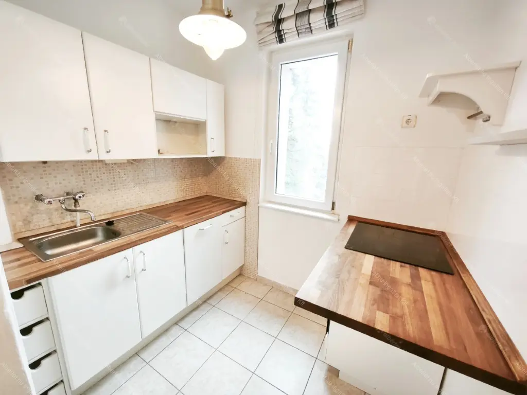 Kiadó albérlet 250000 Ft/hó áron: Budapest, XII. kerület  Szilassy út. Mérete: 55 nm, 2 szobás | Alberlet.hu - 6656573