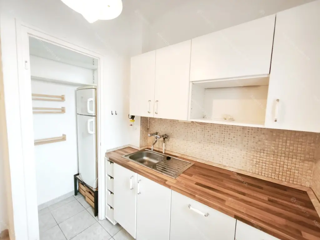 Kiadó albérlet 250000 Ft/hó áron: Budapest, XII. kerület  Szilassy út. Mérete: 55 nm, 2 szobás | Alberlet.hu - 6656576