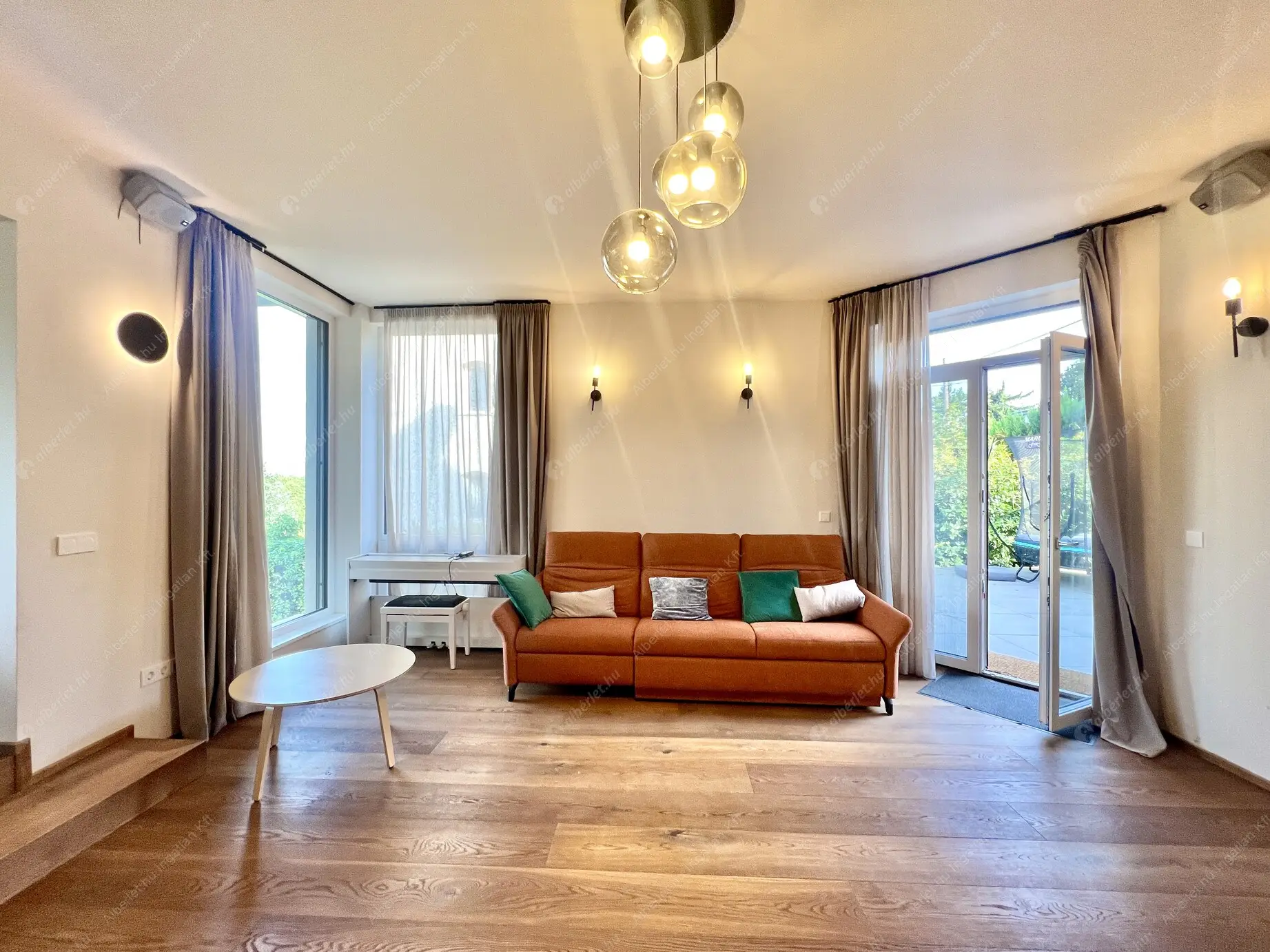 Kiadó albérlet 1280000 Ft/hó áron: Budapest, XII. kerület  Trencséni utca. Mérete: 130 nm, 4 szobás | Alberlet.hu - 6553428