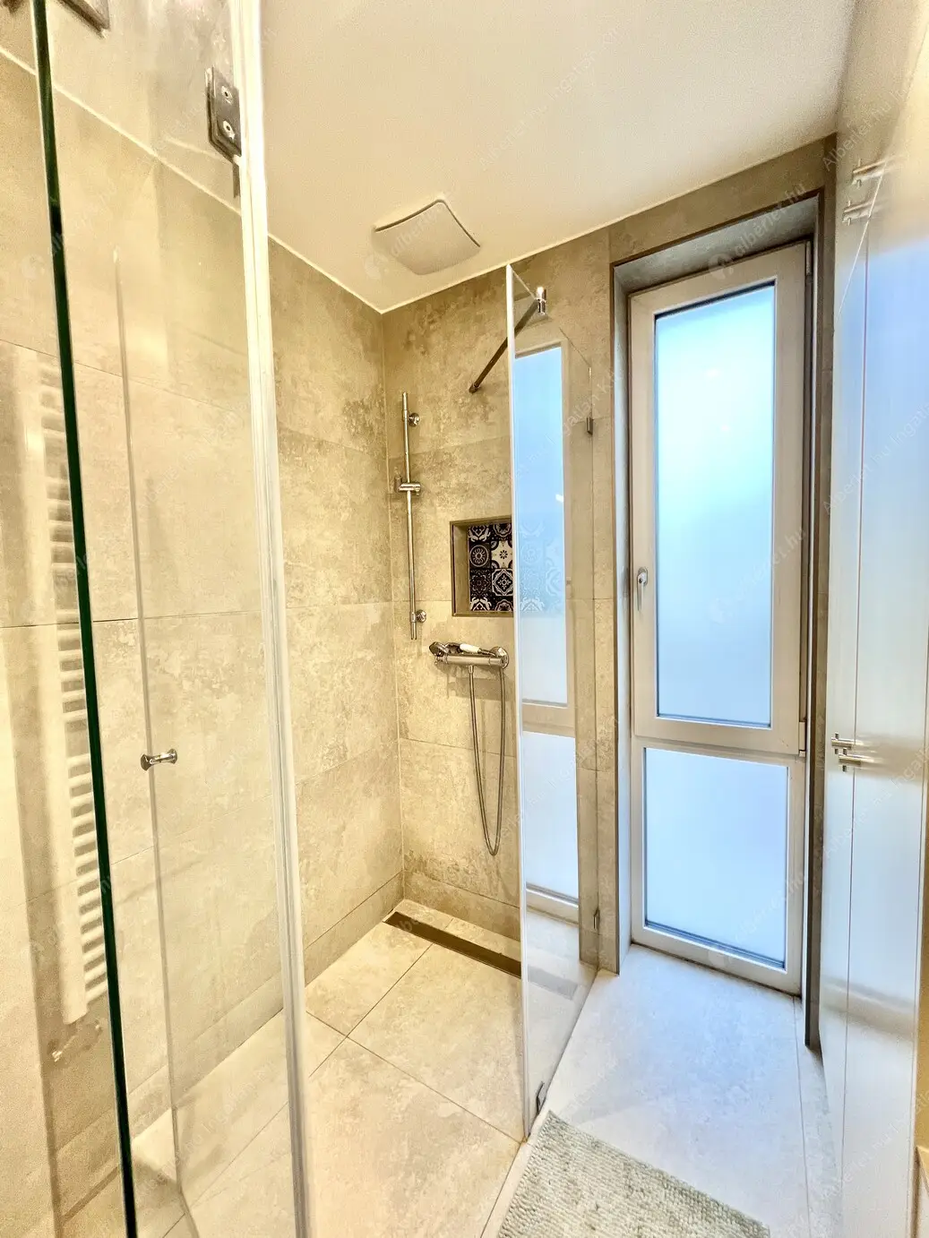 Kiadó albérlet 1280000 Ft/hó áron: Budapest, XII. kerület  Trencséni utca. Mérete: 130 nm, 4 szobás | Alberlet.hu - 6553433