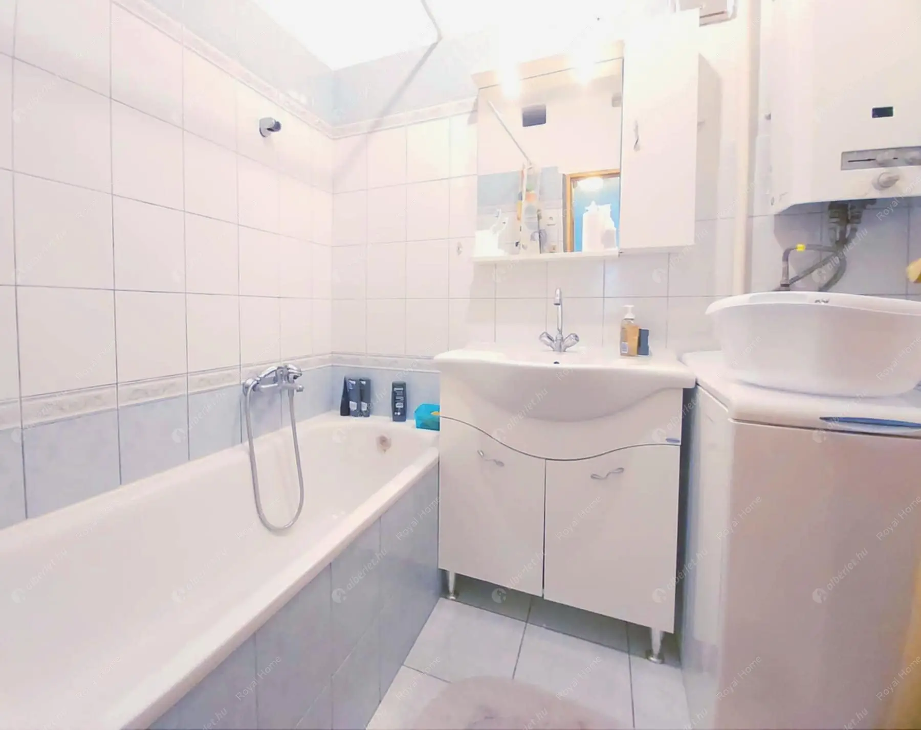 Kiadó albérlet 255000 Ft/hó áron: Budapest, XII. kerület  Tündér utca. Mérete: 50 nm, 2 szobás | Alberlet.hu - 6608659