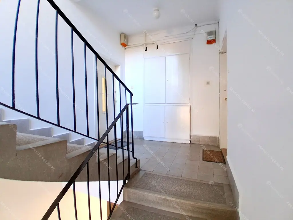 Kiadó albérlet 270000 Ft/hó áron: Budapest, XII. kerület  Tusnádi köz. Mérete: 60 nm, 2 szobás | Alberlet.hu - 6670319