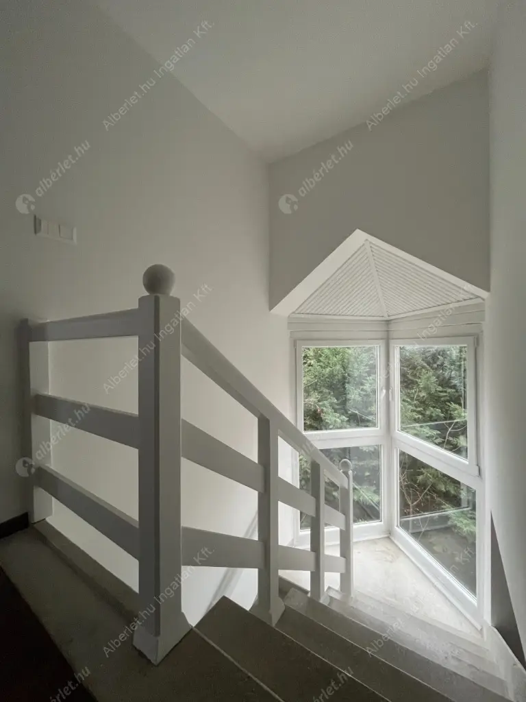 Kiadó albérlet 650000 Ft/hó áron: Budapest, XII. kerület  Városkúti út. Mérete: 100 nm, 4 szobás | Alberlet.hu - 6612494