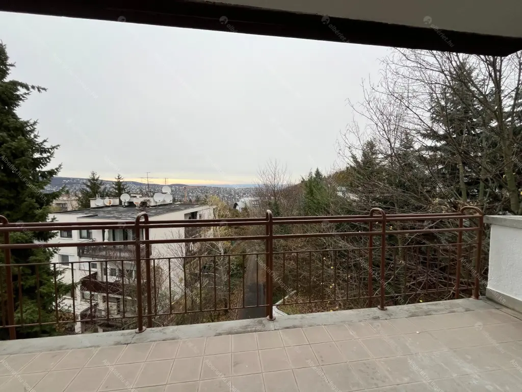 Kiadó albérlet 650000 Ft/hó áron: Budapest, XII. kerület  Városkúti út. Mérete: 100 nm, 4 szobás | Alberlet.hu - 6685121