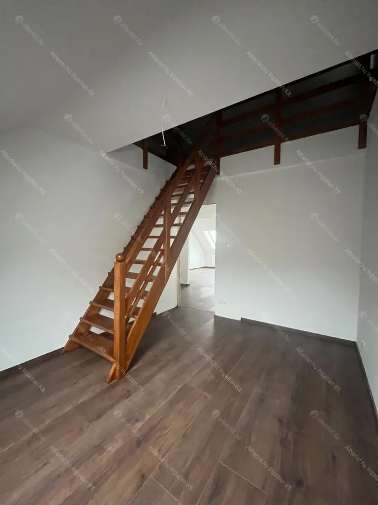 Kiadó albérlet 650000 Ft/hó áron: Budapest, XII. kerület  Városkúti út. Mérete: 100 nm, 4 szobás | Alberlet.hu - 6685130