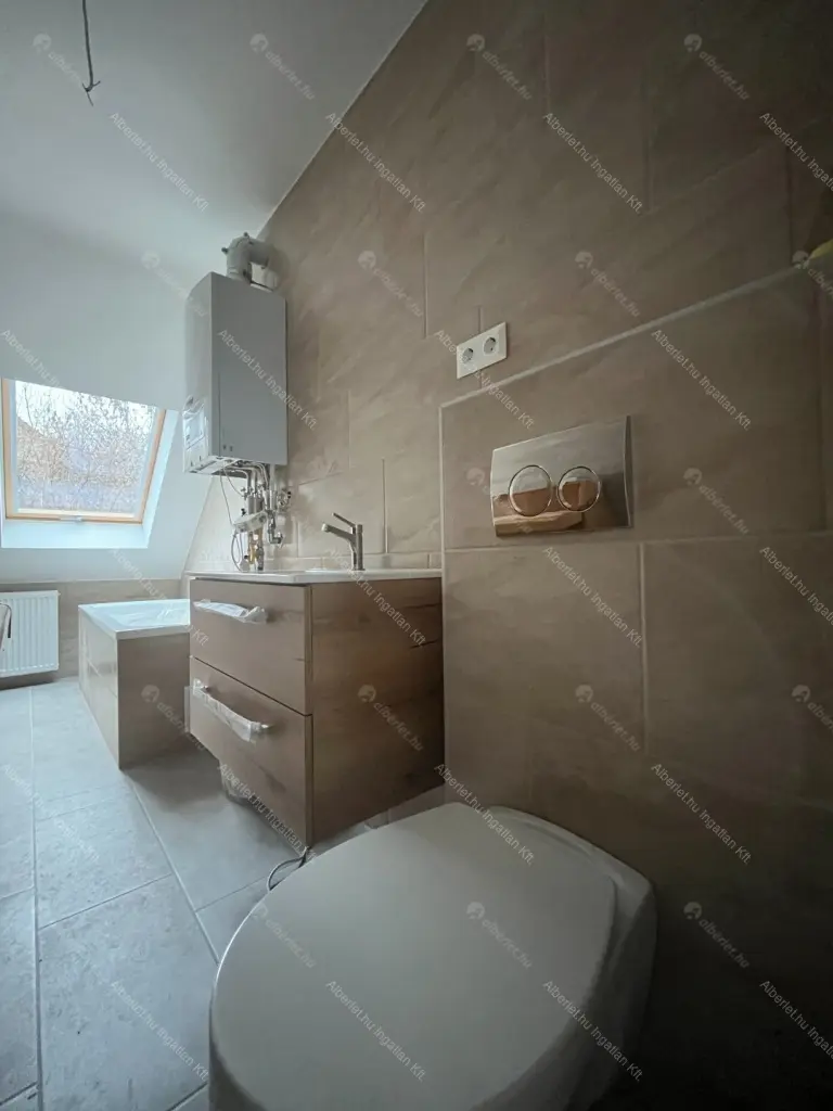 Kiadó albérlet 650000 Ft/hó áron: Budapest, XII. kerület  Városkúti út. Mérete: 100 nm, 4 szobás | Alberlet.hu - 6685133