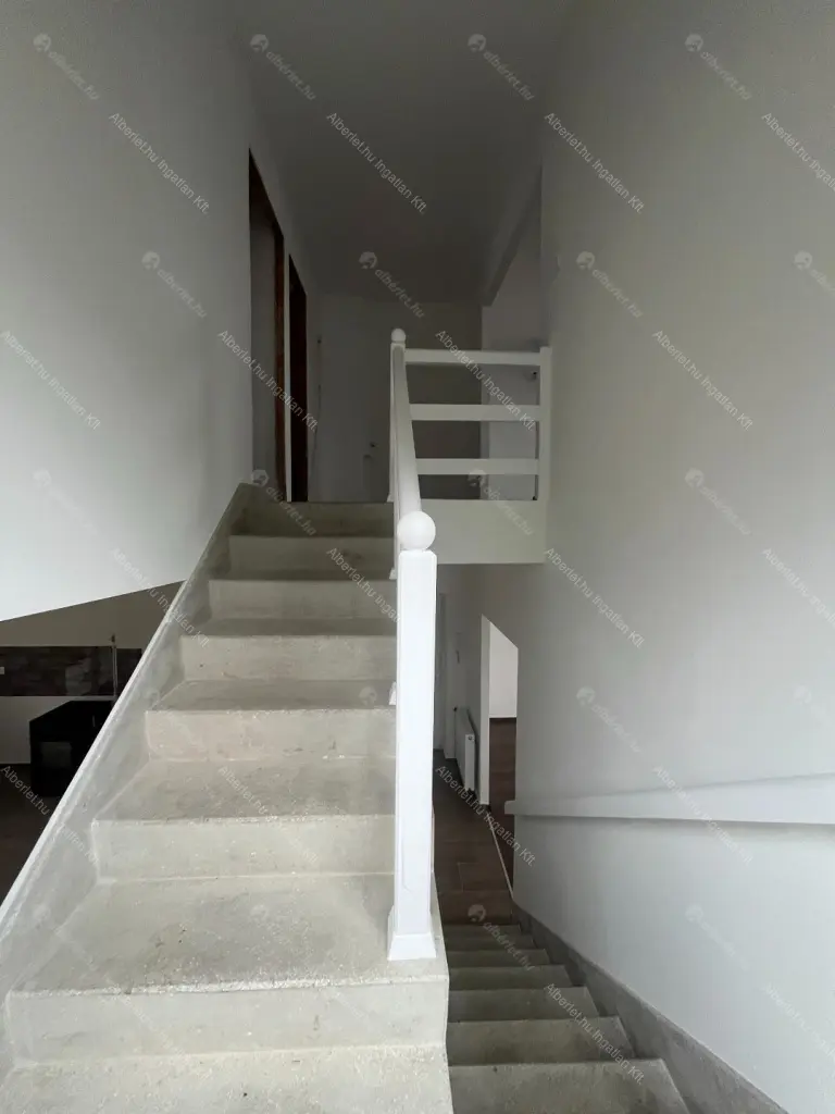 Kiadó albérlet 650000 Ft/hó áron: Budapest, XII. kerület  Városkúti út. Mérete: 100 nm, 4 szobás | Alberlet.hu - 6685134